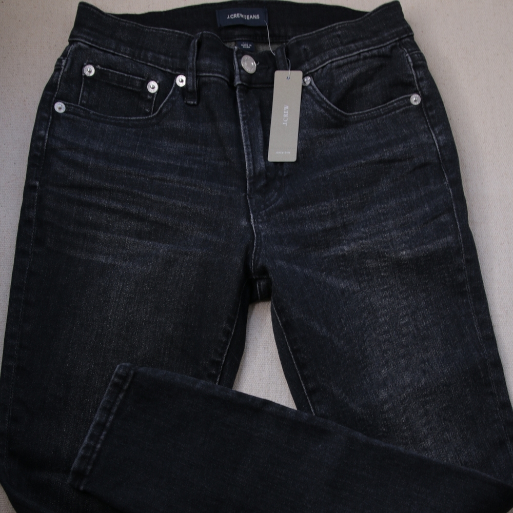 NWT Petite JCrew Blackish Blue-Wash Jeans